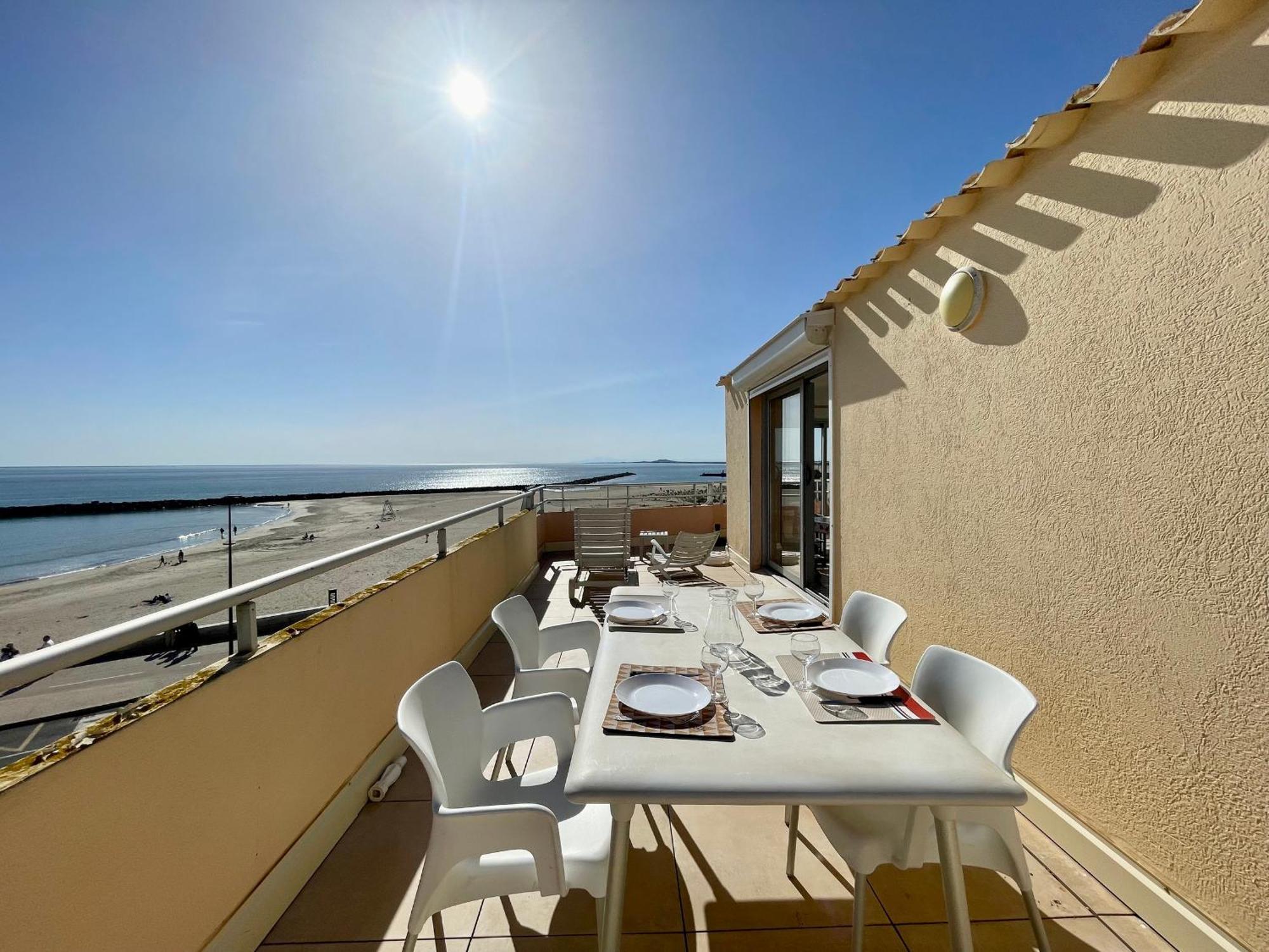 Appartement 2 Pieces Avec Terrasse 25M² Et Parking A 50M De La Plage - Fr-1-338-114 Sete Exterior photo